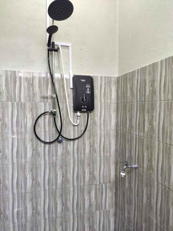 Homestay Cassa Dinie Private Pool Rantau Panjang Esterno foto
